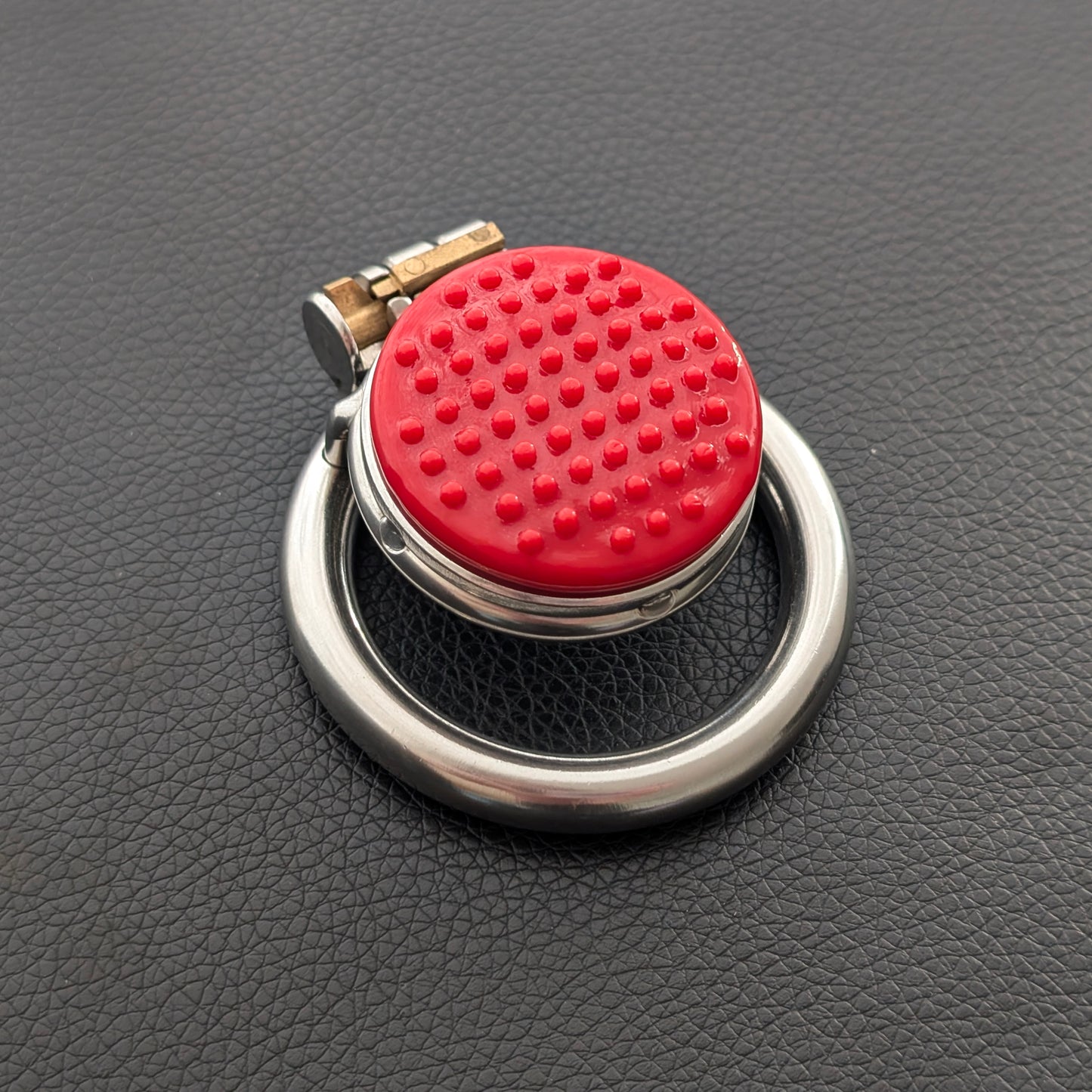 Nub Cage